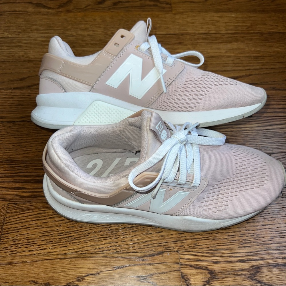 New Balance 247 - Picture 3 of 11